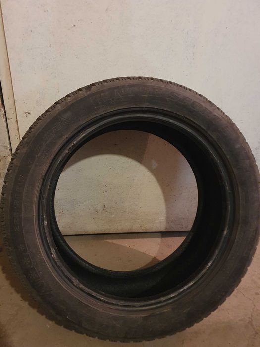 2 бр. 225/50/17 Dunlop Winter Spot 5, зимни гуми