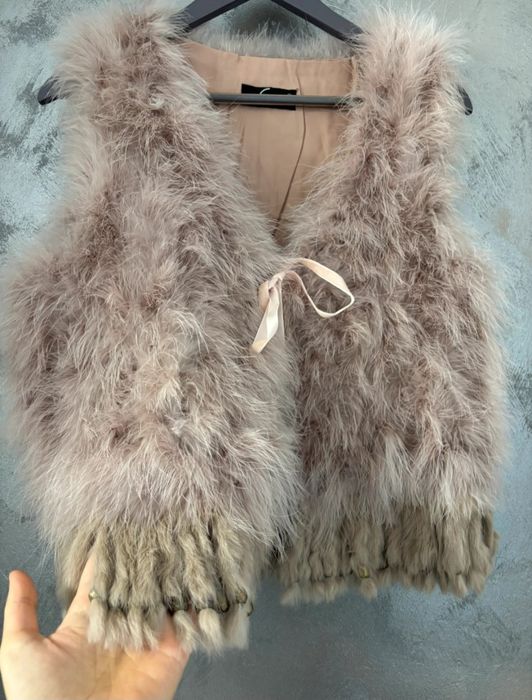 Vesta  suprba pene strut naturale super calduroasa