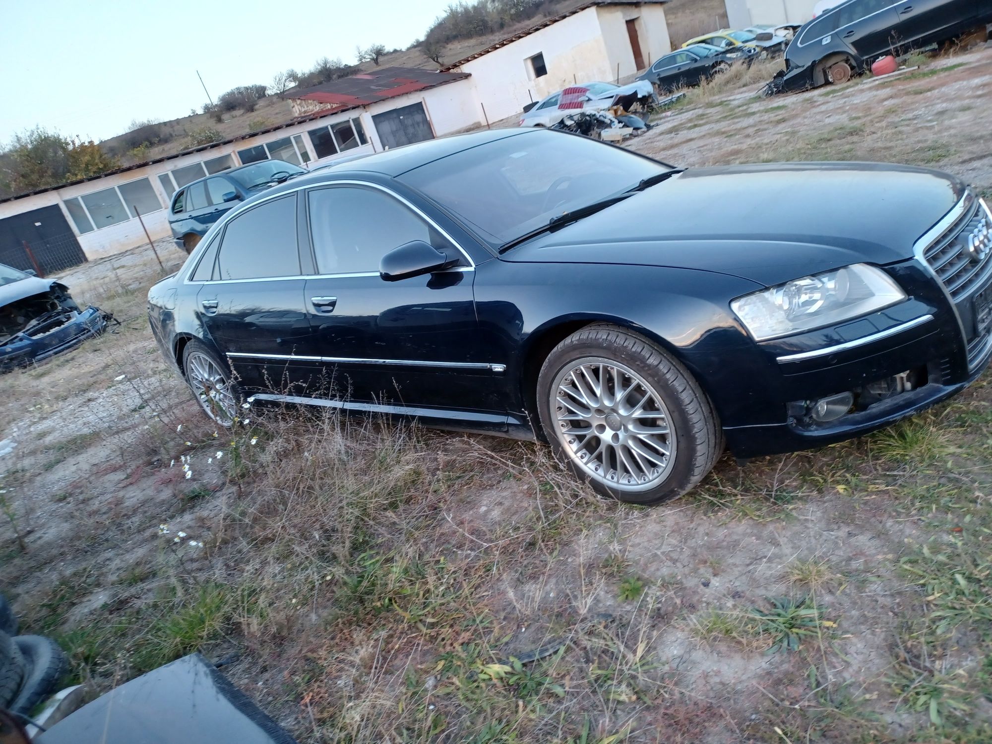 Audi A8 W12 Long