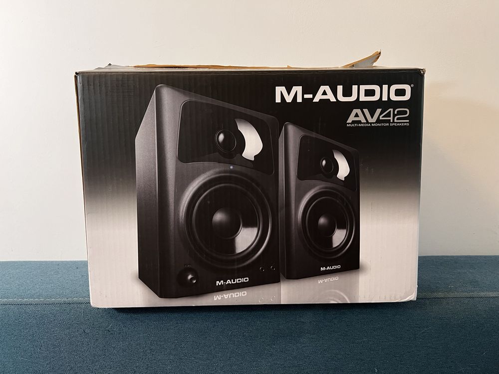 Boxe M-Audio AV42