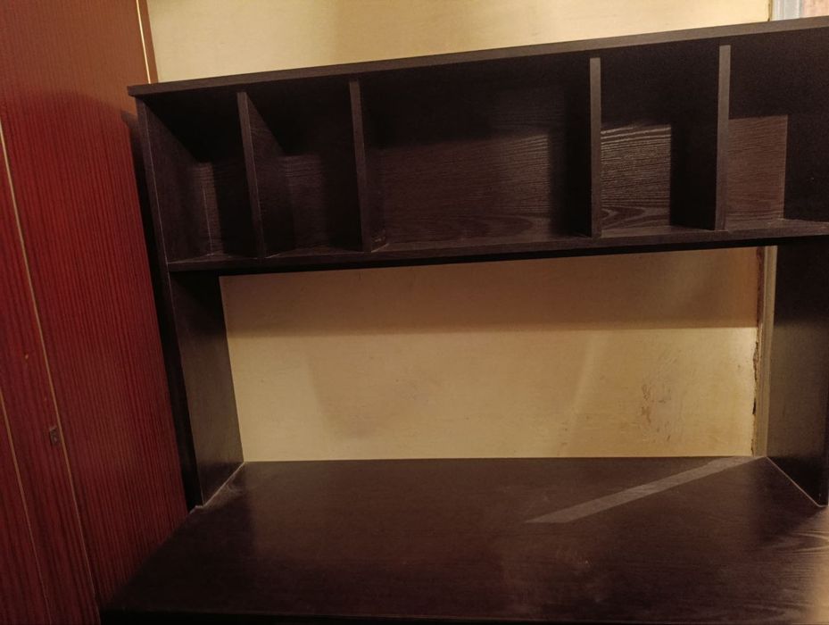 Продам учебный стол