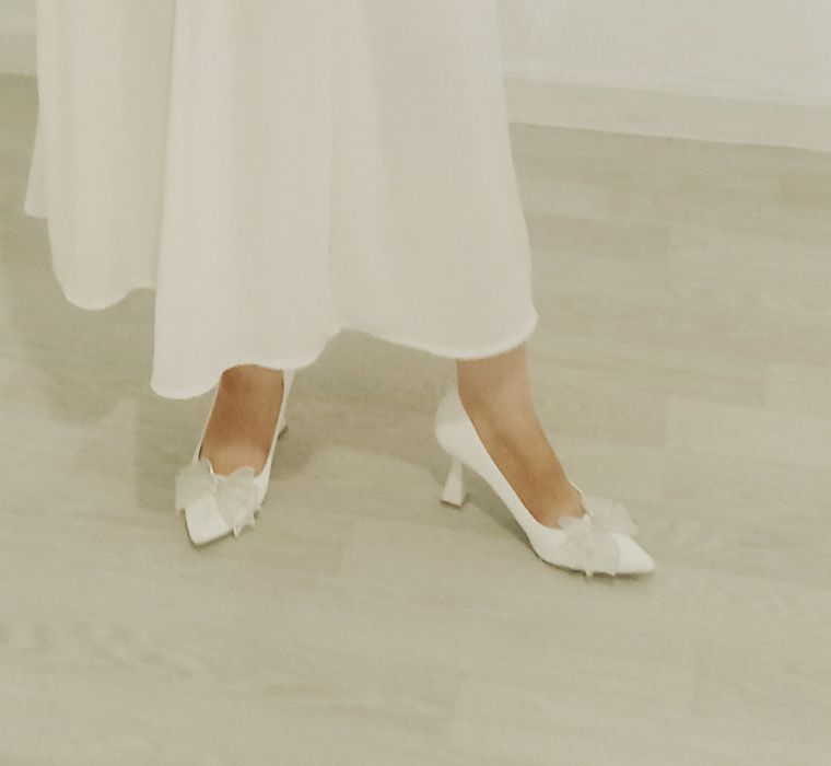 женский туфли ..