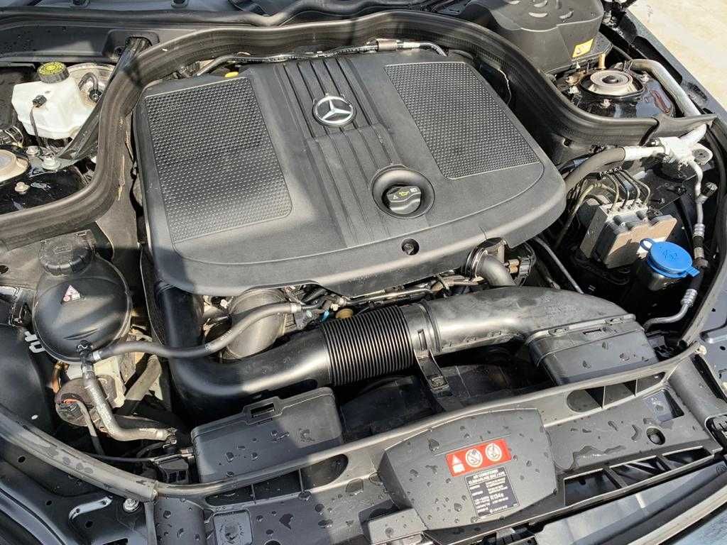 Dezmembrez Mercedes E w212/w211 4matic Breack/Bara/Arip/Faruri/Stop/