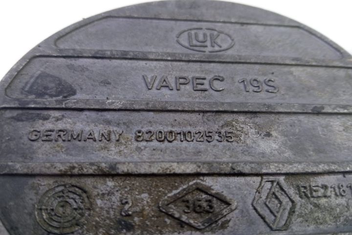 Pompa vacuum   8200102535 Renault Laguna a 2-a generatie