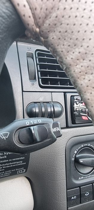 Golf 3 cabriolet 2.0 115 К.С Автоматик