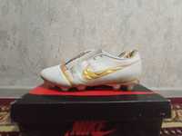 Nike phantom venom elite fg 42-43размер