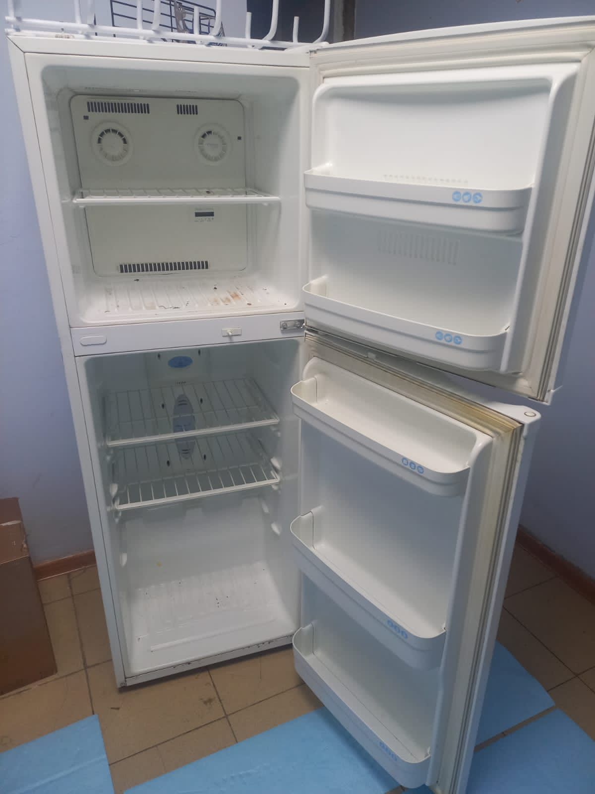 Продам Холодильник LG по доступной цене