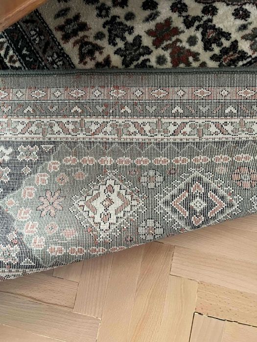 Персийски килим с размери 200/300 см