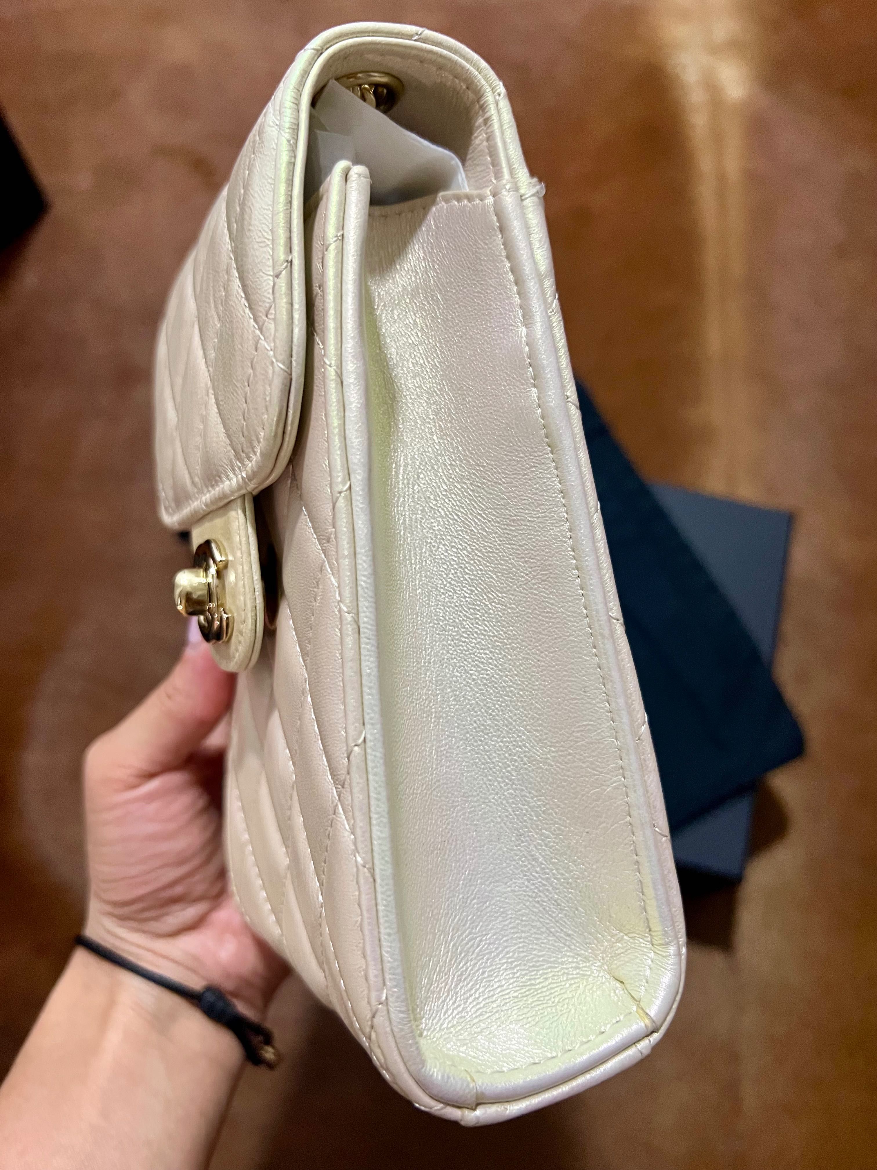 Wallet on chain Chanel