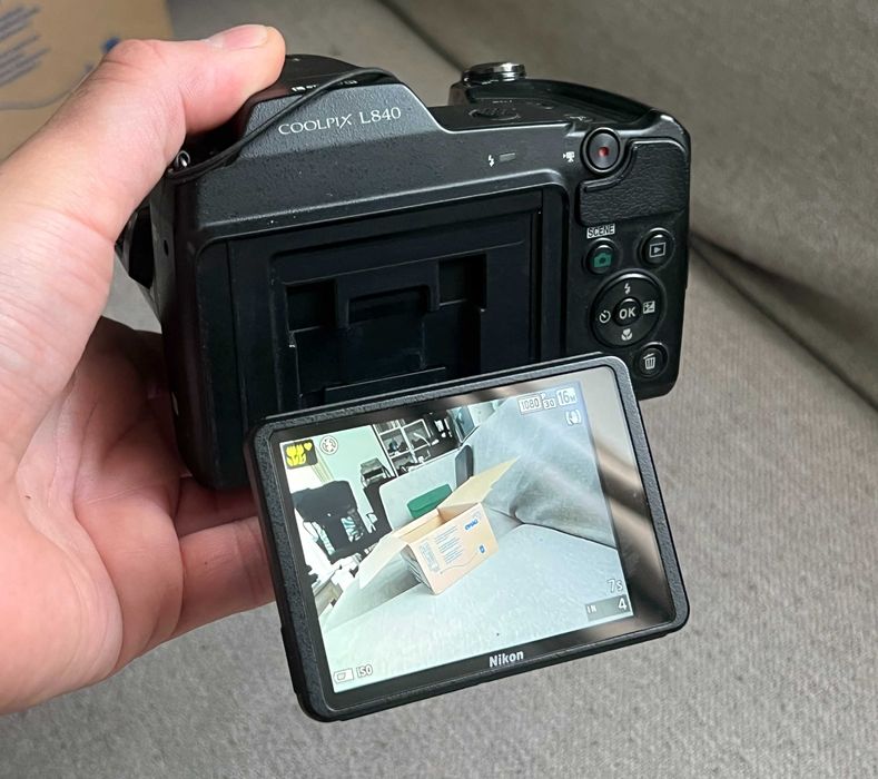 Aparat foto Nikon Coolpix L840, zoom optic 38x, Full HD, functional