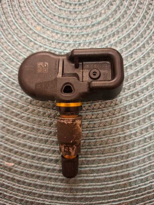 Сензори за следене налягането в гумите на Корола 2018г. TPMS
