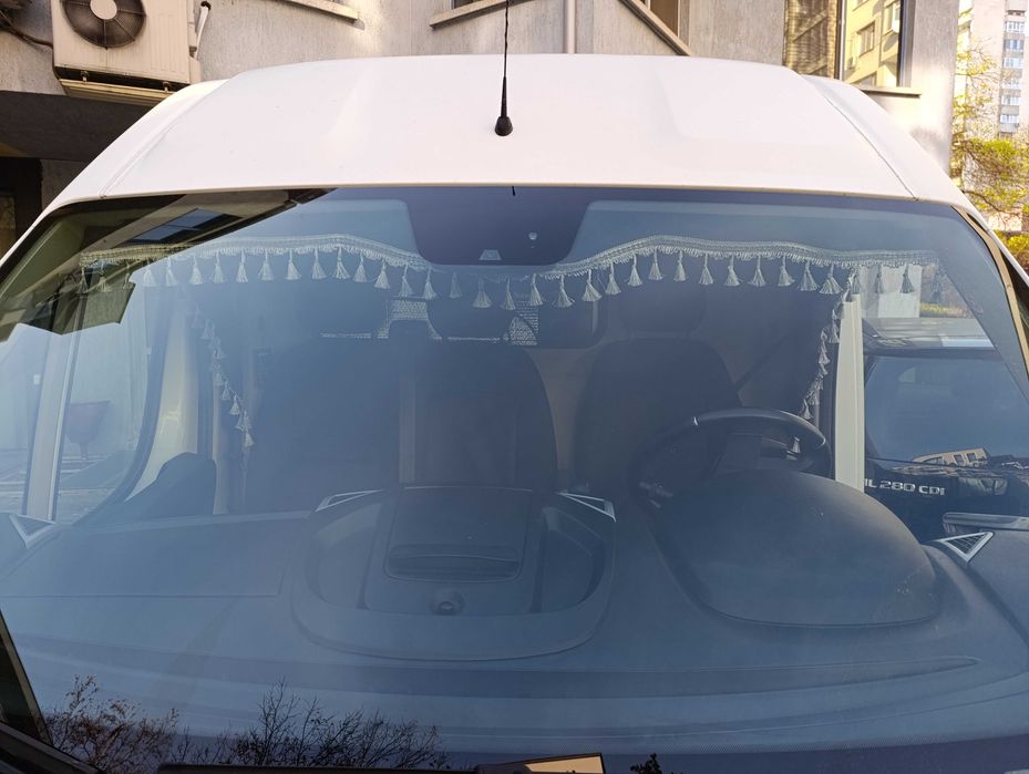 Декоративни пердета за микробус