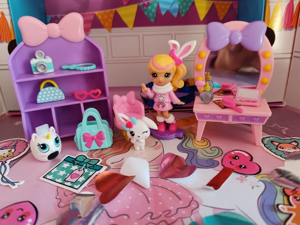 Игрални комплекти кукли с аксесоари Party Pop Teenies