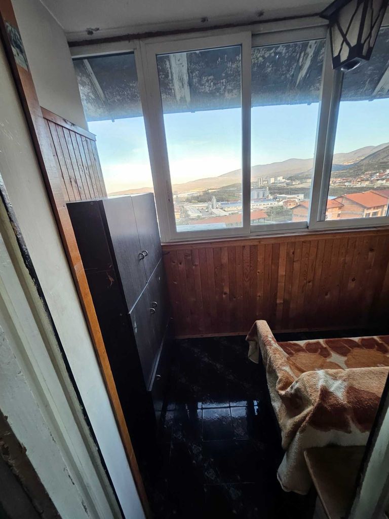Продава се Тристаен апартамент в Пещера - 65 кв.м за 981 €/кв.м - Снимка #10