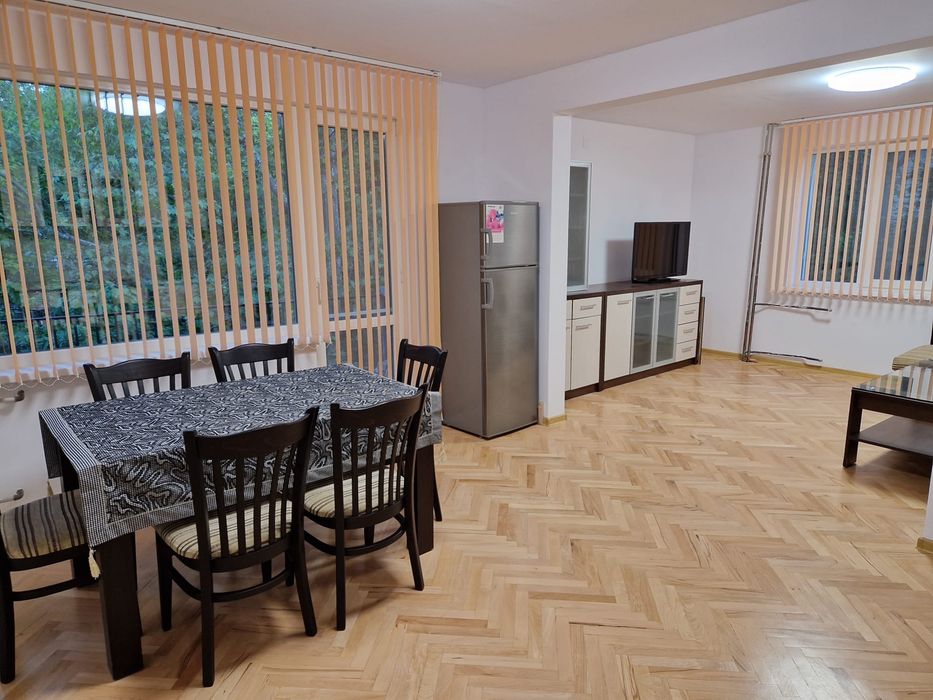 Продава се Тристаен апартамент в Русе, Алеи Възраждане - 85 кв.м за 1038 €/кв.м - Снимка #1