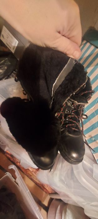 Ghete dama din piele, imblanite