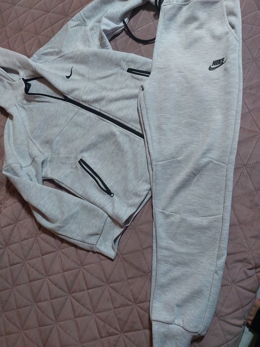 Спортен екип на Nike