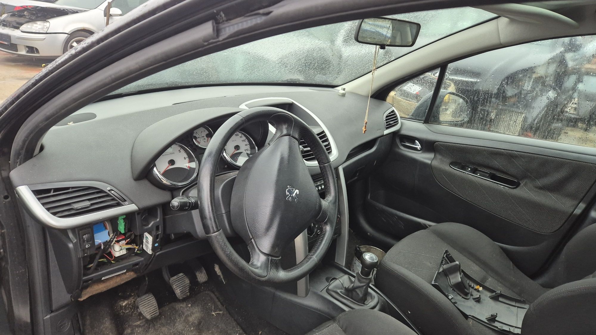 Bara fata Peugeot 206 sw
