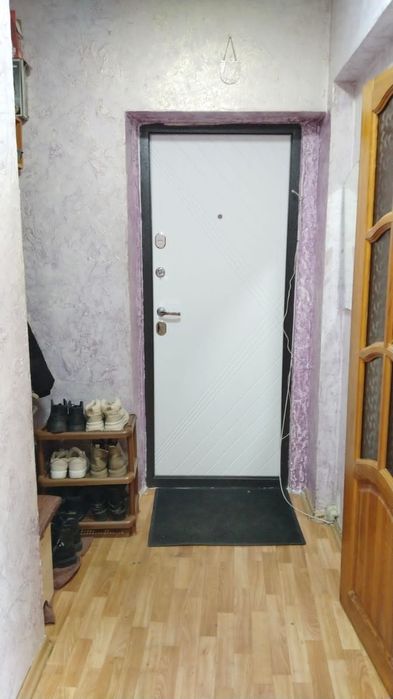 Продам 3 комнатную квартиру