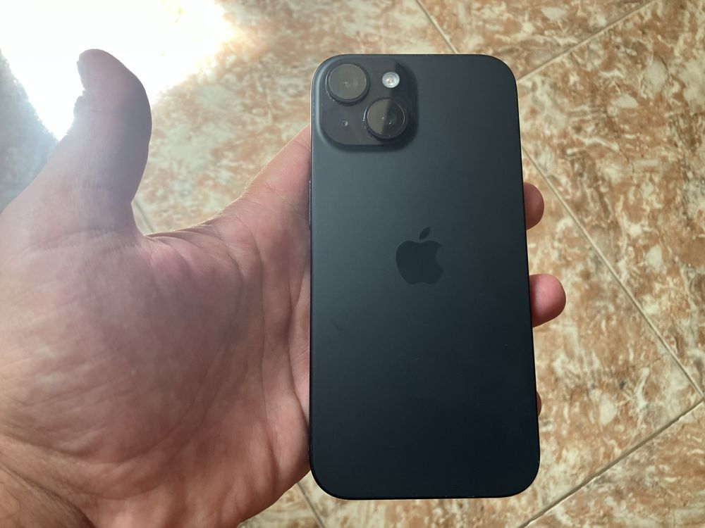 IPhone 15 128gb