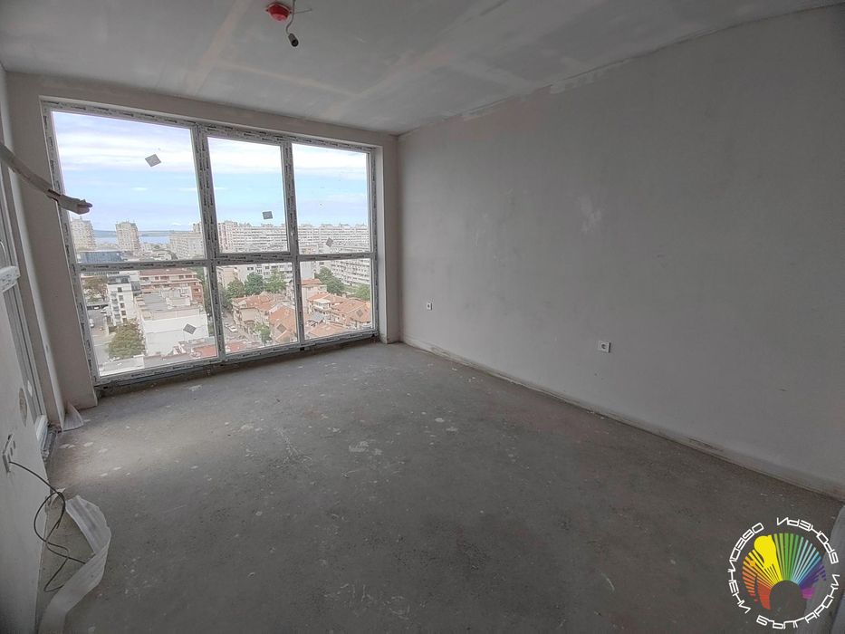 Продава се Двустаен апартамент в Бургас, Братя Миладинови - 88 кв.м за 2148 €/кв.м - Снимка #8