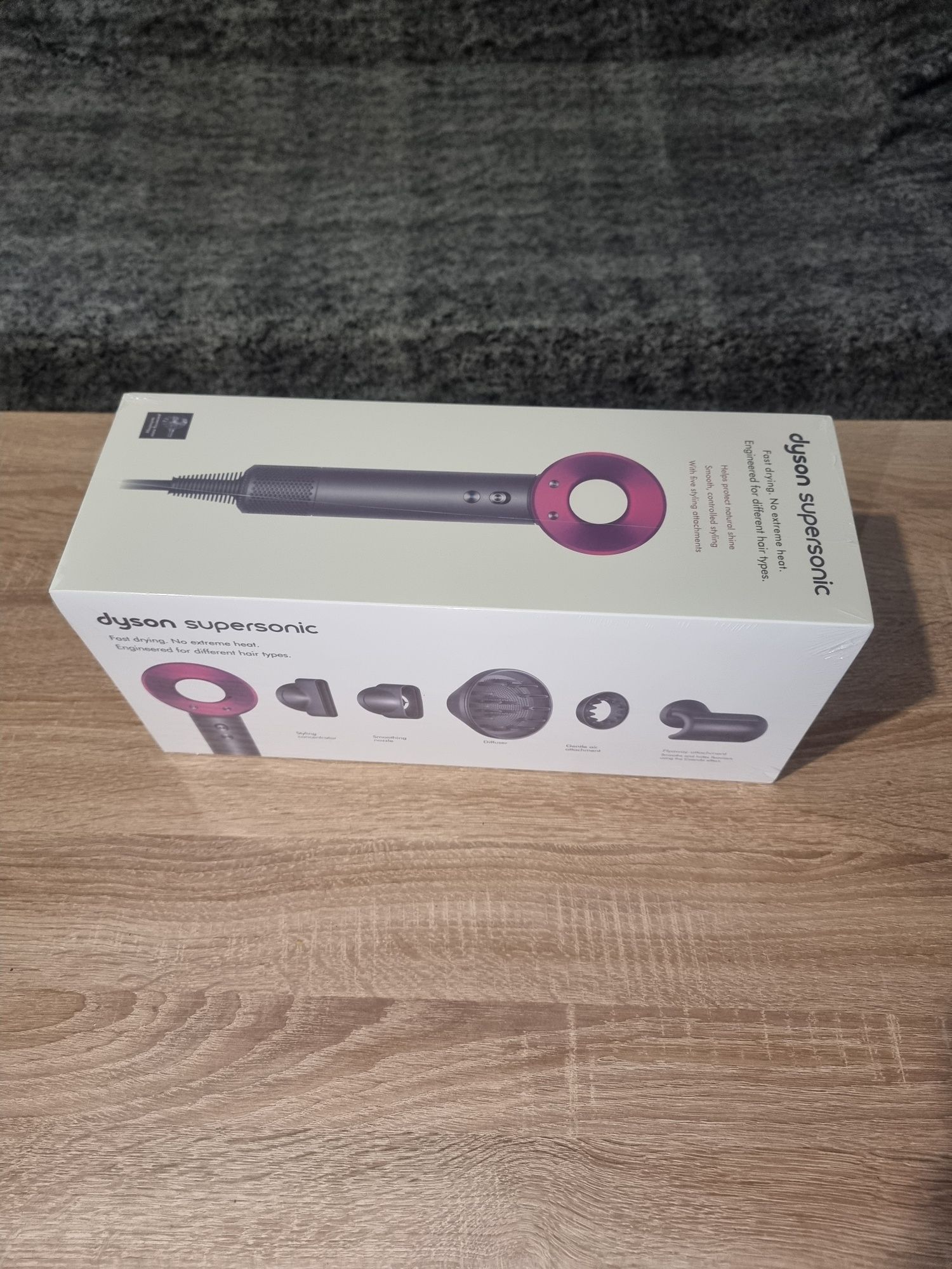 Dyson supersonic feon roz