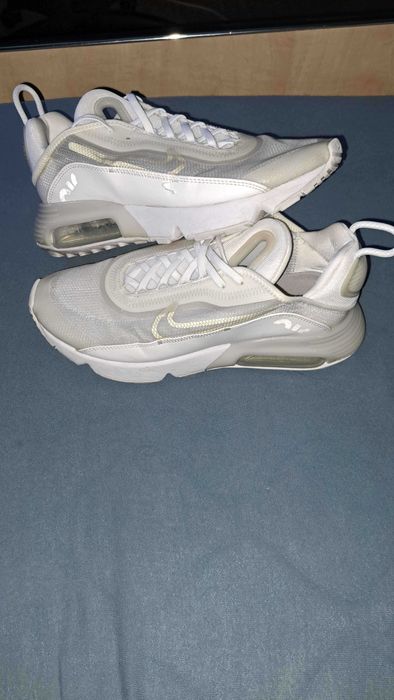 Nike Air Max 2090 Albi, marime 42