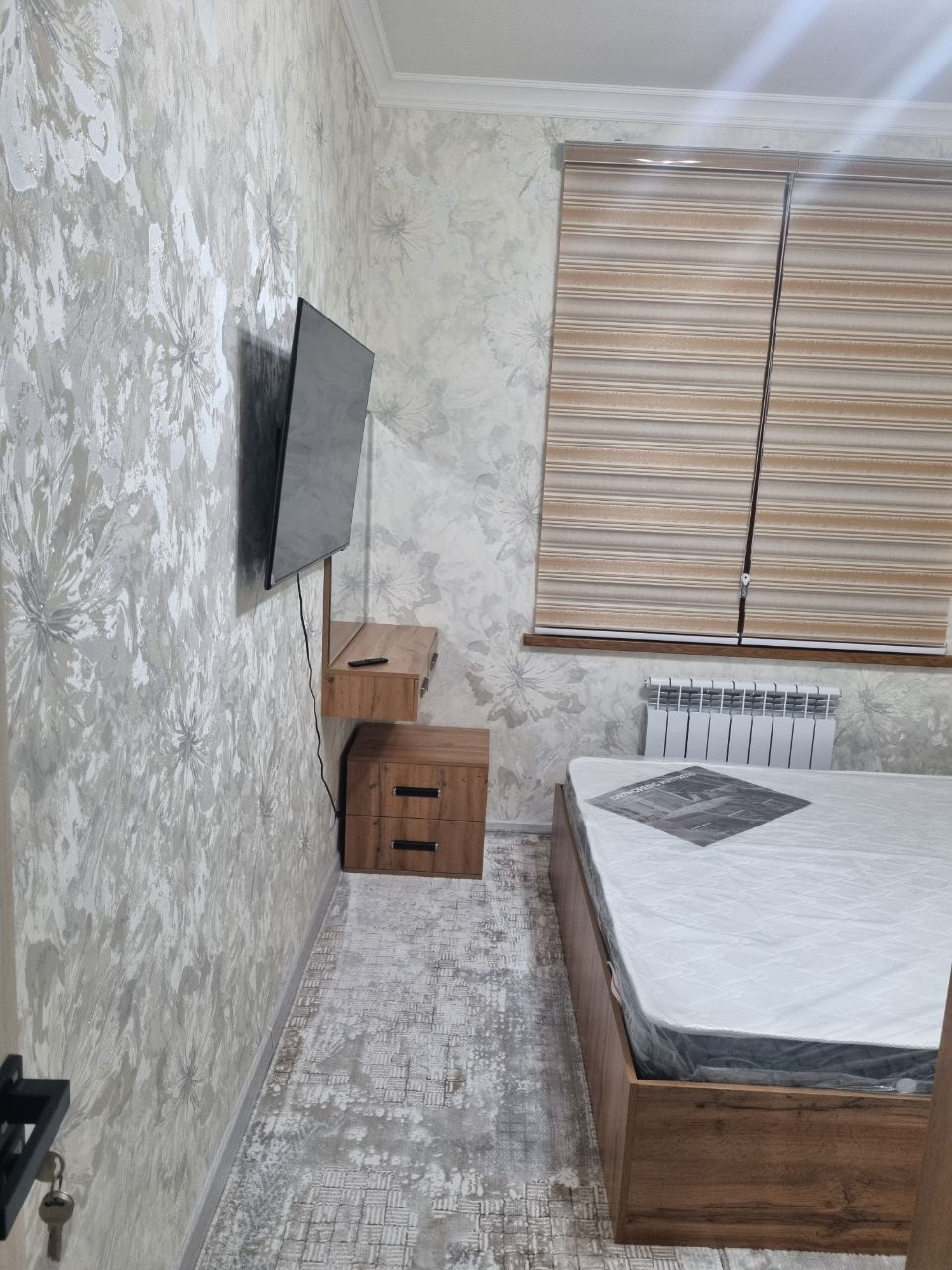 800$ ga, 2 xona sharoiti lyuks, navastroyka, olmazor cityda