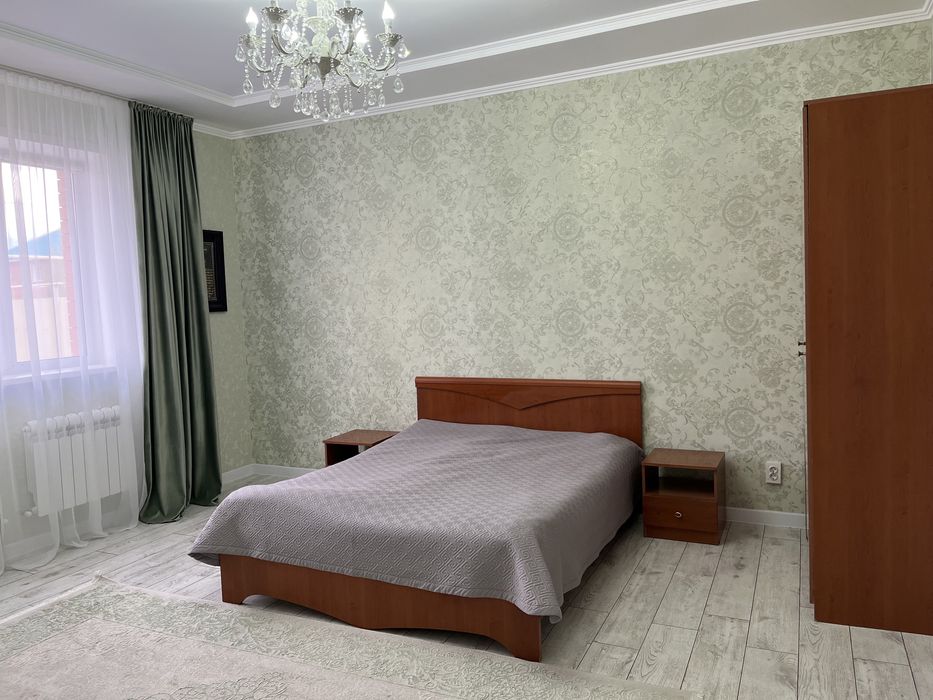 Продается спальний гарнитур