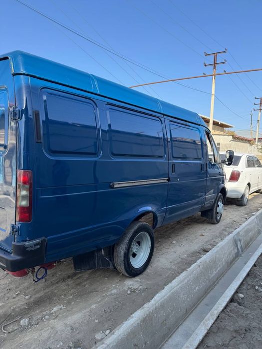 Gazel  pilita mator naxadu mashina .