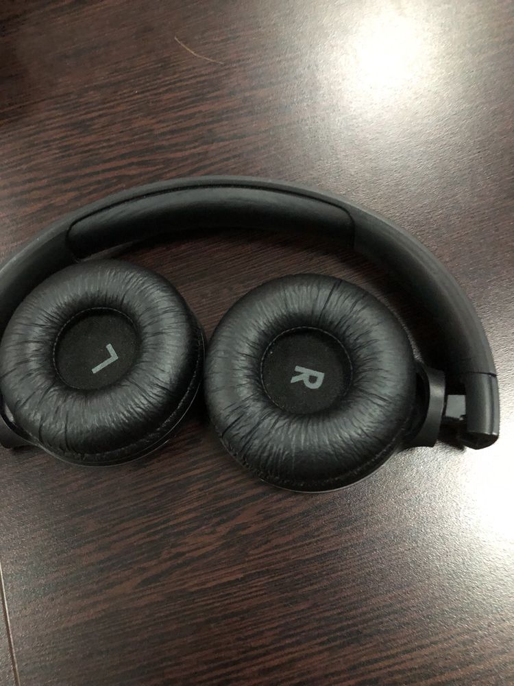 căști JBL over ear