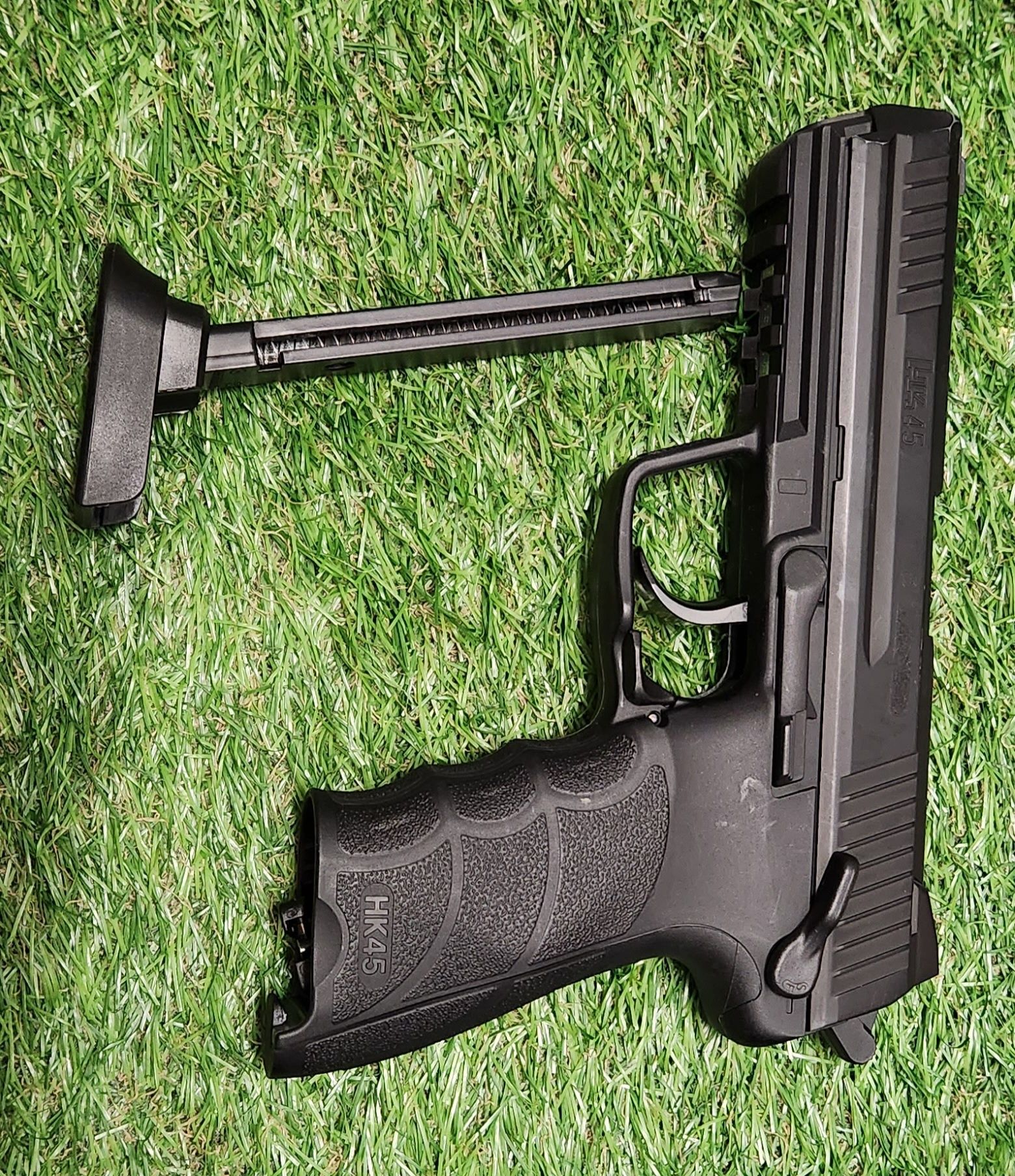 Pistol airsoft cu co2