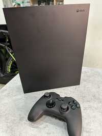 Конзола Xbox One X 1TB