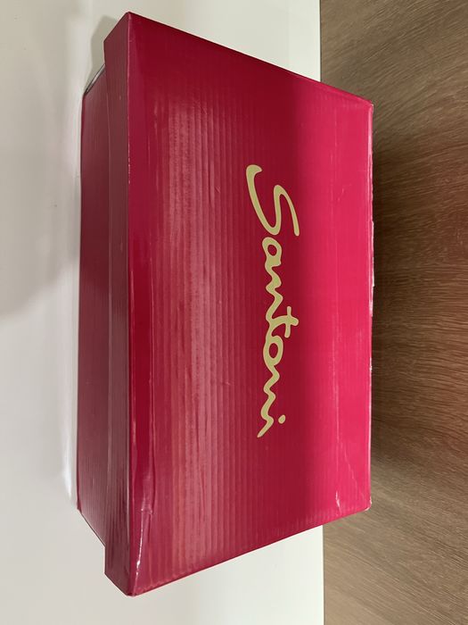 Продаю Santony туфли