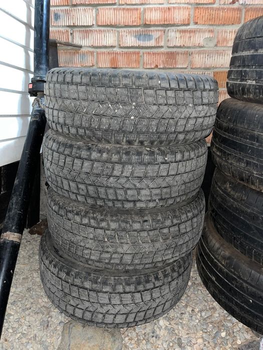 Продам зимний шины