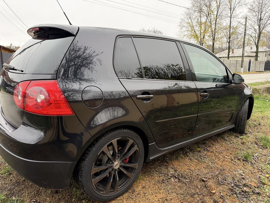 Volkswagen Golf 5 GTI