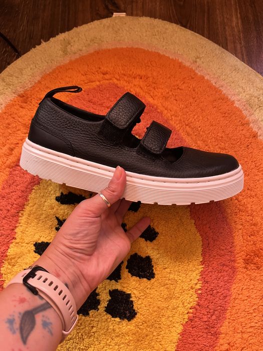 Pantofi stil mary jane Dr. Martens Mae 37