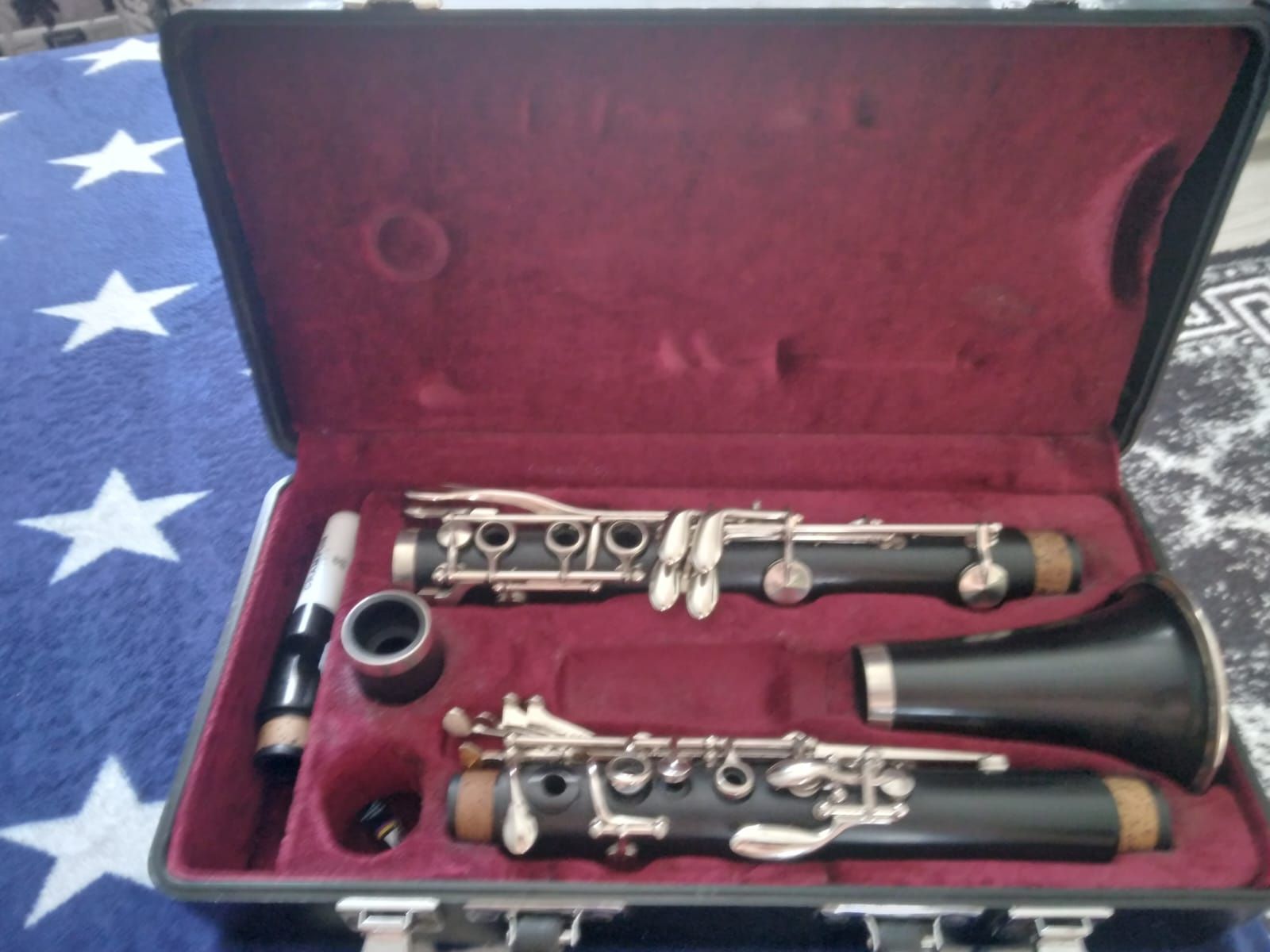 Vând clarinet Jupiter Jcl 637