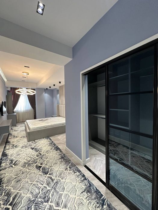 Сдаётся 4 комнатная на Циолковской