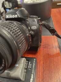 Nikon D70 + obiectiv  18-55 + card 2gb,26899 cadre