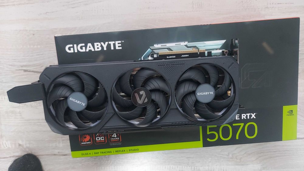 Gigabyte rtx 5070 gaming oc 12gb