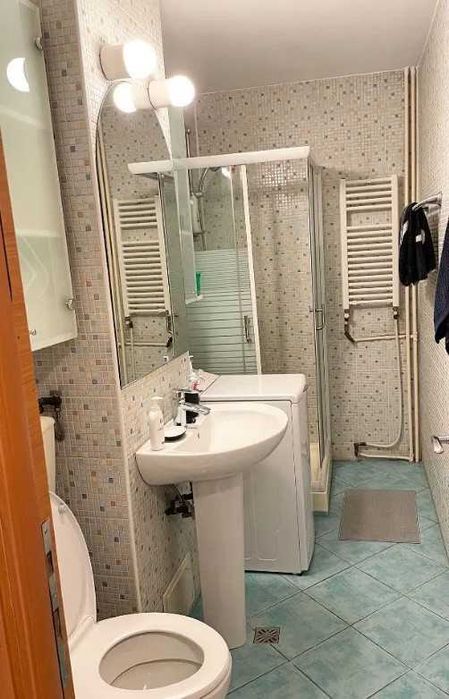 Дава се под наем Едностаен апартамент в Пловдив, Изгрев - 40 кв.м за 153 € - Снимка #3