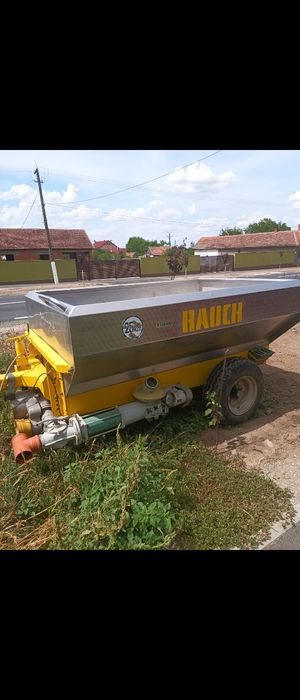 Utilaje vie, prășitoare,fertilizatoare, remorca struguri inox