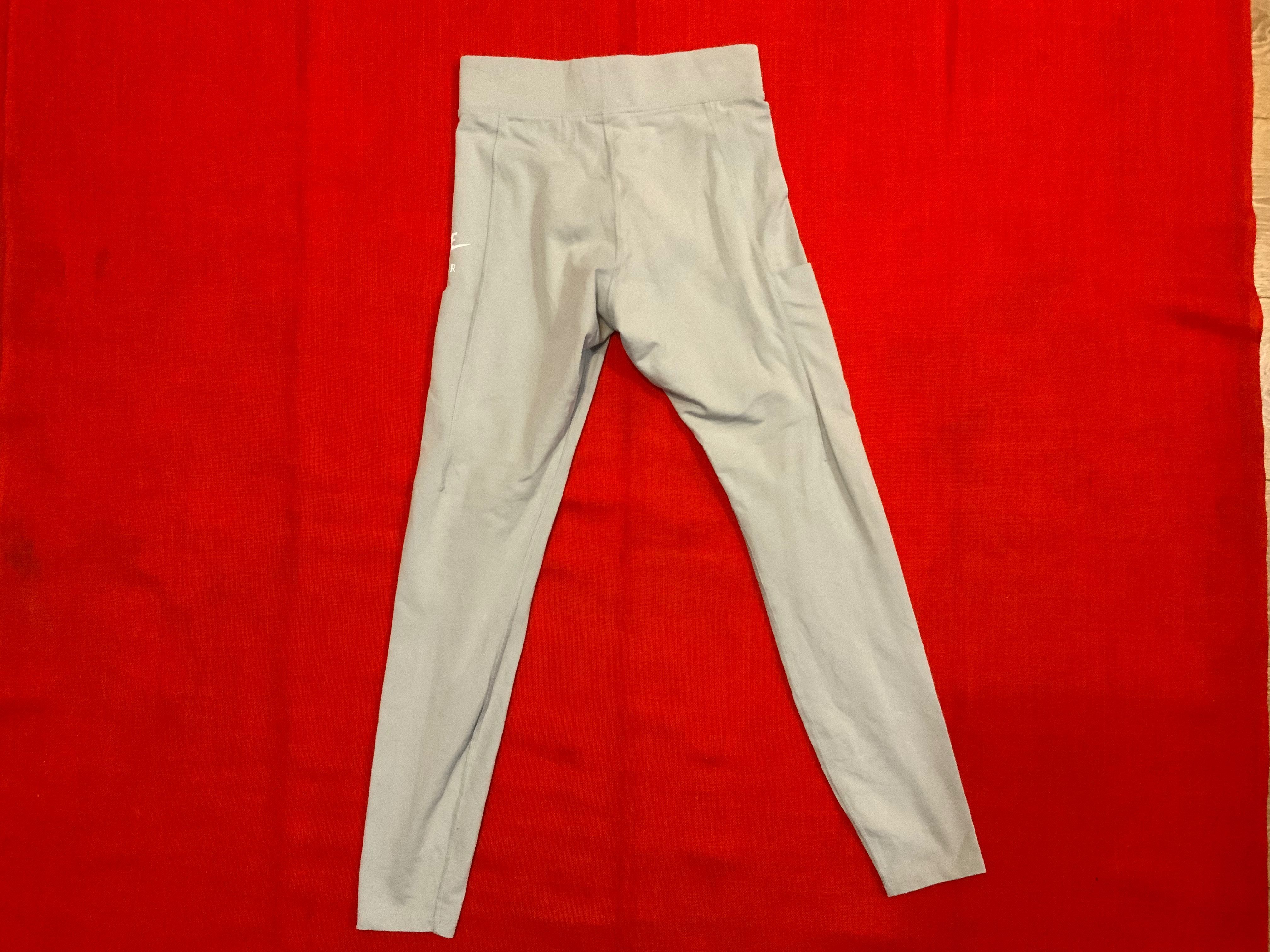 Nike-оригинална долница,клин хс