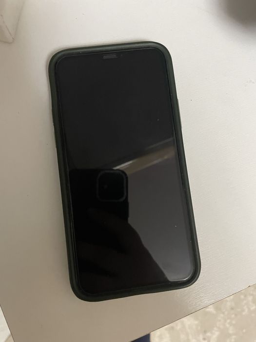 Продам Iphone 11 pro (64gb)