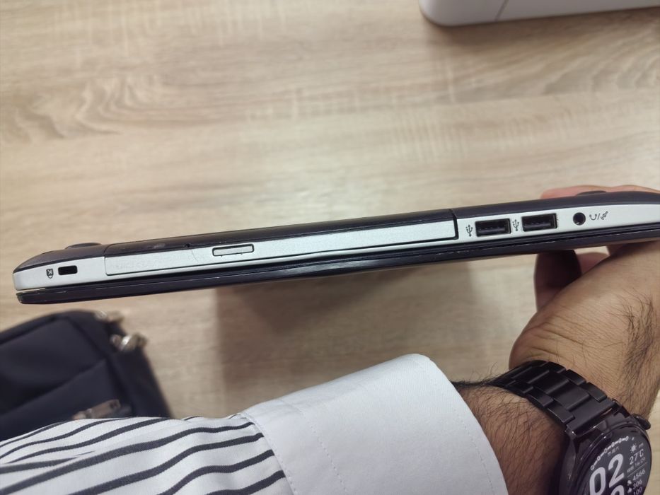 Asus notebook laptop notbuk