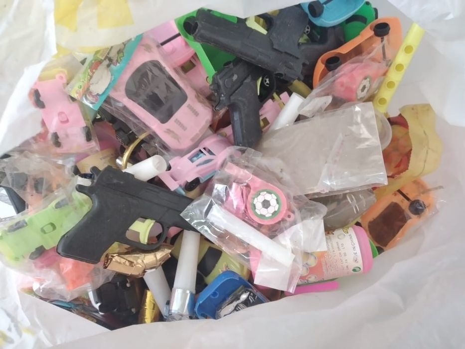 Продам детские игрушки