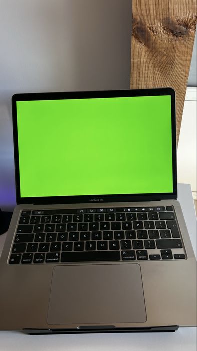 13" Macbook Pro M1 16GB, 512GB