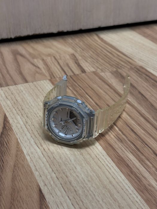 Часы G-SHOCK белые