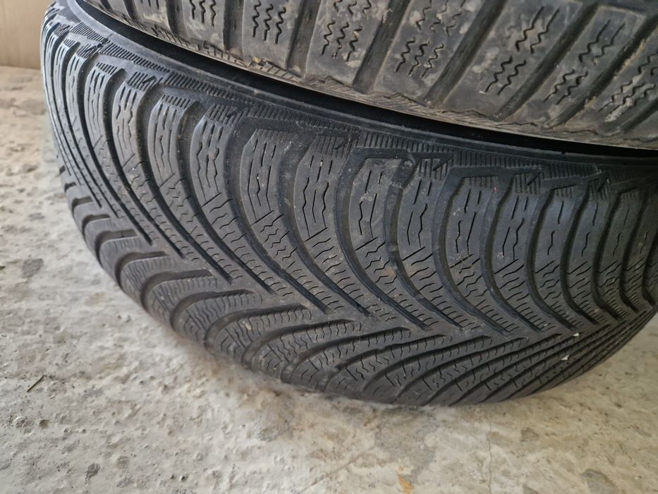 Jante de tabla si cauciucuri iarna 205/55 R16 Volkswagen Passat